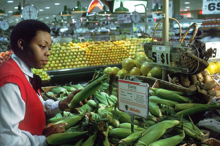 Food Deserts and Nutrition Access: How Black Neighborhoods Are Fighting a Two Front Battle in 2026