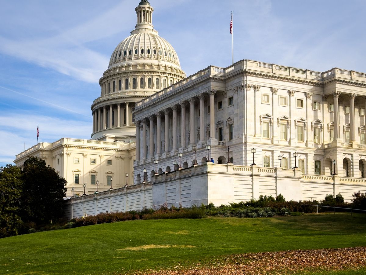 Corner view of the United States Capitol building